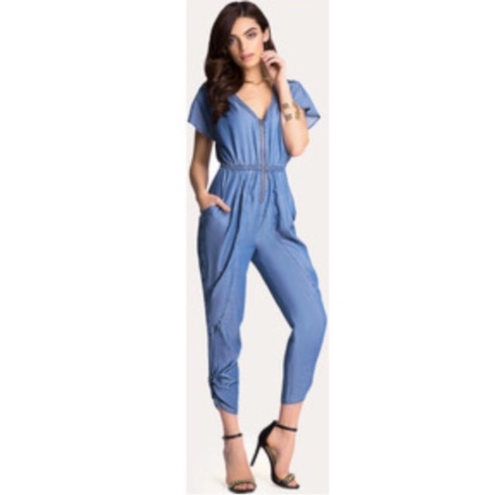 Bebe High Waisted Retro Style Blue Chambray Denim Gathered Leg Jumpsuit, size M